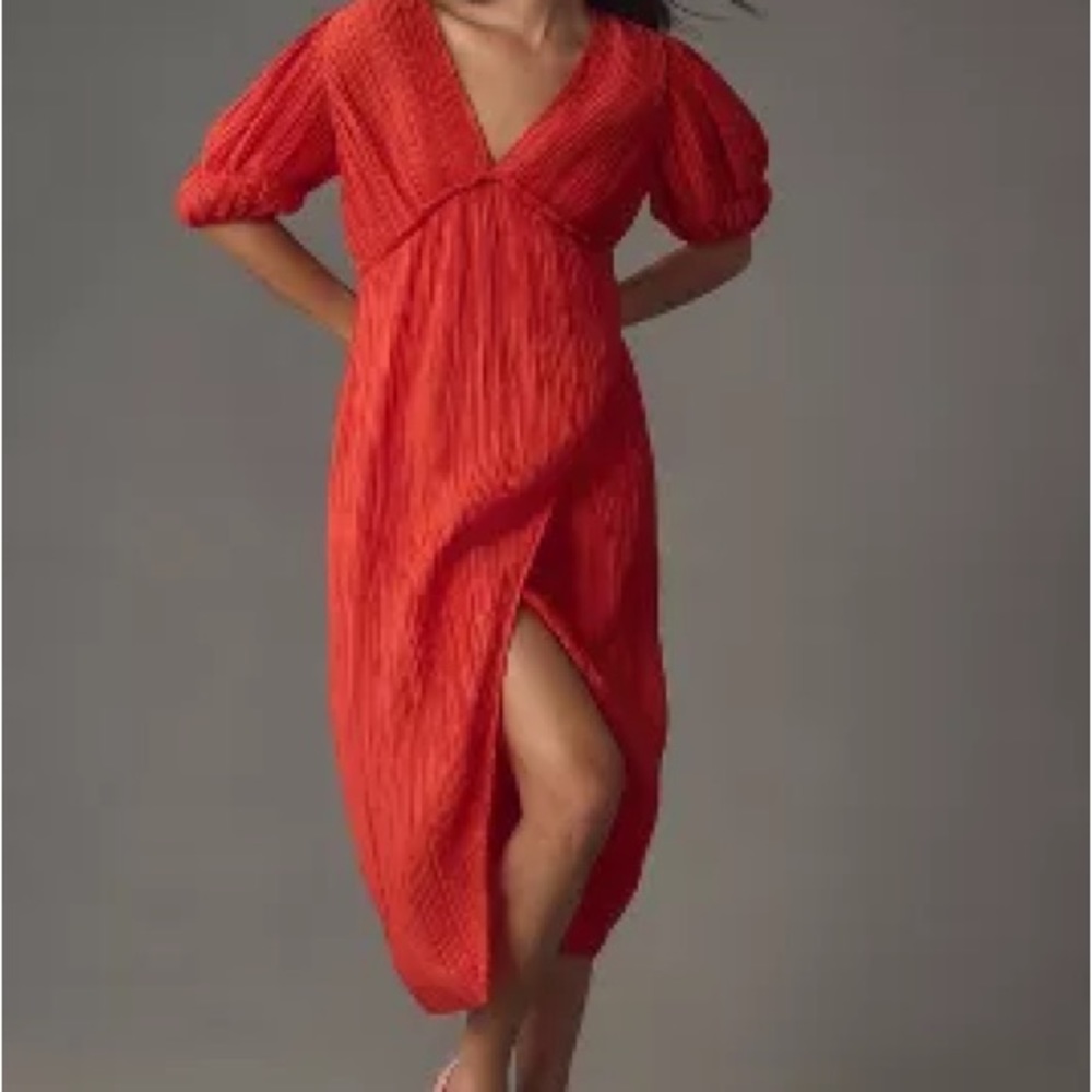 BY ANTHROPOLOGIE V-NECK PLEATED SLIM MIDI DRESS